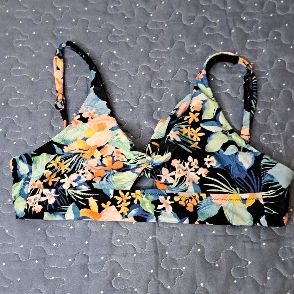 Raisins swim top size small